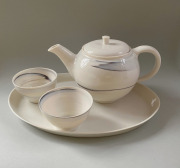 Zueckert_Manuela_Teeservice_2025